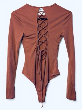 NWT Mustard Seed Boutique Ribbed Lace-Up Back Bodysuit Dusty Rose Pink